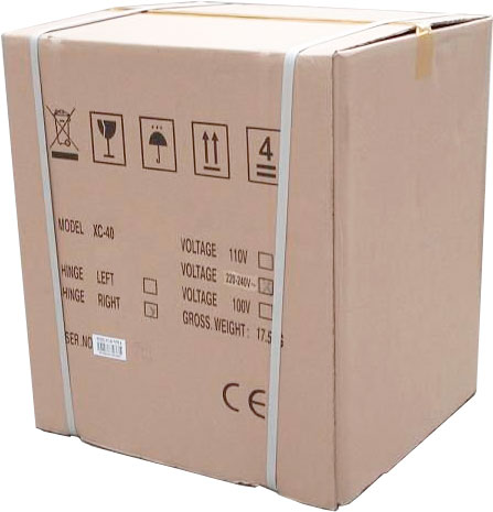 картонная коробка с минимальной печатью
